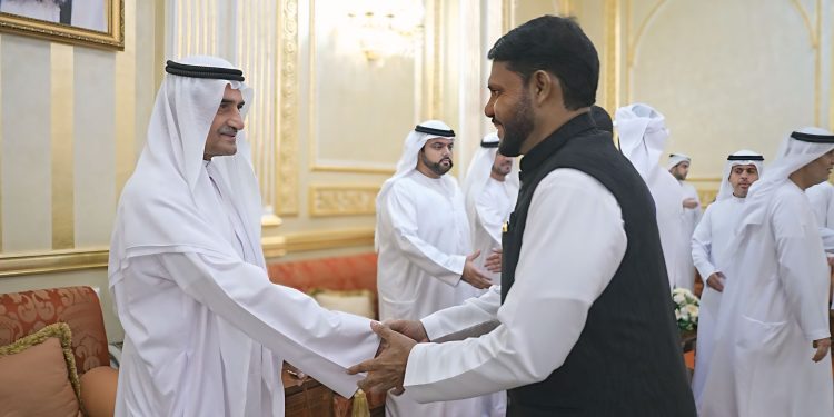 ഫുജൈറ ഭരണാധികാരിയുടെ അത്താഴ വിരുന്നിൽ ആദരം സ്വീകരിച്ച് കണ്ണൂർ സ്വദേശിയായ വ്യവസായി